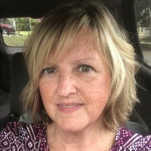 Meet your Posher, Marianne